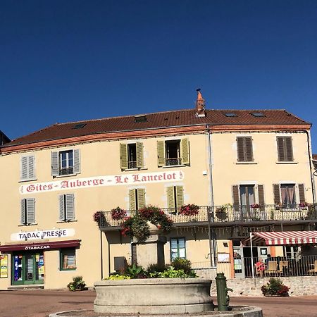 Gites Le Lancelot Ambierle Exteriör bild